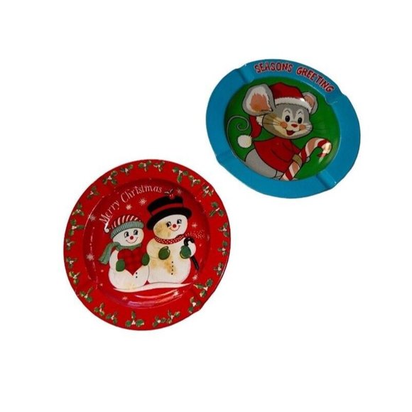 Vintage Ashtray Christmas Tin McCrory Corp Made in Hong Kong 5.5" - Picture 1 of 3